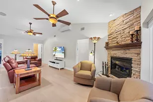 14409 67th Trail N, Palm Beach Gardens, FL 33418 - Photo 11