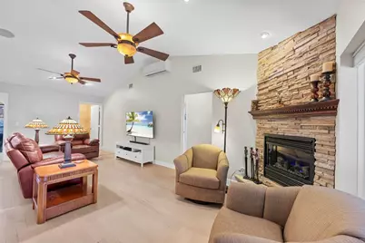 14409 67th Trail N, Palm Beach Gardens, FL 33418 - Photo 11