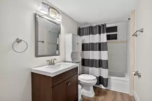 107 Royal Pk Dr, Oakland Park, FL 33309 - Photo 15