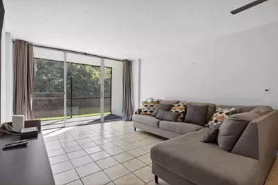 107 Royal Park Drive #1e, Oakland Park, FL 33309 - Photo 17