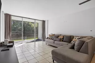 107 Royal Pk Dr, Oakland Park, FL 33309 - Photo 17