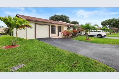 16004 Laurel Oak Circle, Delray Beach, FL 33484 - Photo 1