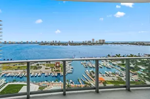 220 Lake Shore Dr, Lake Park, FL 33403 - Photo 3