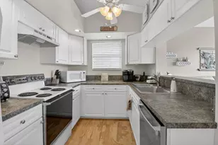 18290 Covina Way, Boca Raton, FL 33498 - Photo 15