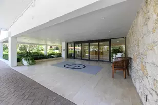 250 Bradley Pl, Palm Beach, FL 33480 - Photo 25