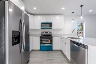 3244 SE Jefferson St, Stuart, FL 34997 - Photo 5