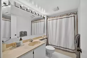 1801 Marina Isle Way, Jupiter, FL 33477 - Photo 19