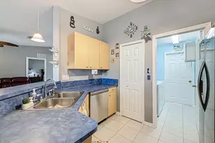 2038 SW Libra Ln, Port Saint Lucie, FL 34984 - Photo 11