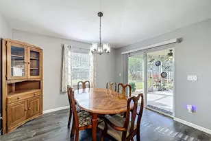 2038 SW Libra Ln, Port Saint Lucie, FL 34984 - Photo 9