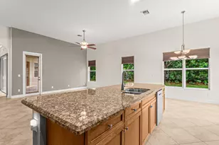 9466 Campi Dr, Lake Worth, FL 33467 - Photo 11