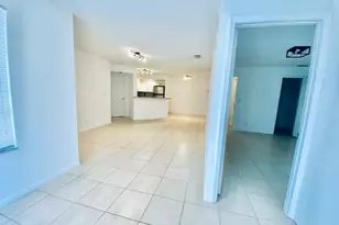 3310 Pinewalk Dr N, Margate, FL 33063 - Photo 5