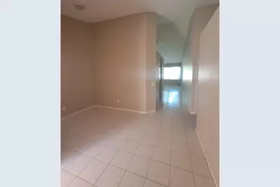 223 E Coral Trace Circle, Delray Beach, FL 33445 - Photo 5