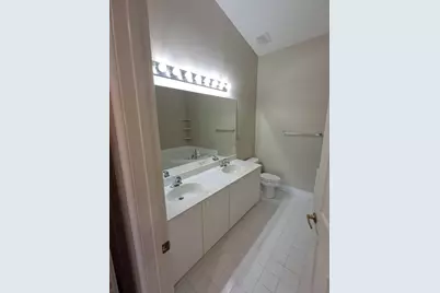 223 E Coral Trace Circle, Delray Beach, FL 33445 - Photo 15