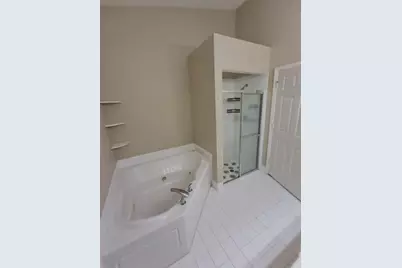 223 E Coral Trace Circle, Delray Beach, FL 33445 - Photo 11