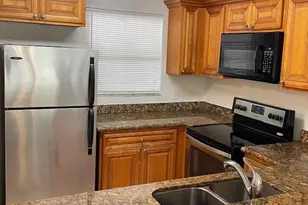 1601 Balfour Pointe Dr, West Palm Beach, FL 33411 - Photo 3