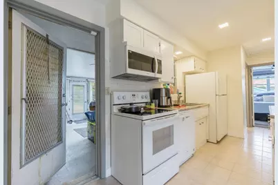 945 Miner Road, Lake Worth, FL  - Photo 47