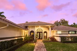 3700 Embassy Dr, West Palm Beach, FL 33401 - Photo 5