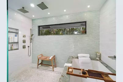 3700 Embassy Drive, West Palm Beach, FL 33401 - Photo 25