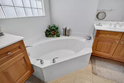 166 Isle Verde Way, Palm Beach Gardens, FL 33418 - Photo 45