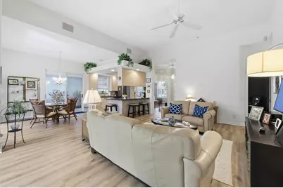 325 Kelsey Park Circle, Palm Beach Gardens, FL 33410 - Photo 9