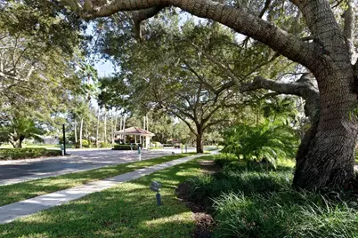 325 Kelsey Park Circle, Palm Beach Gardens, FL 33410 - Photo 53