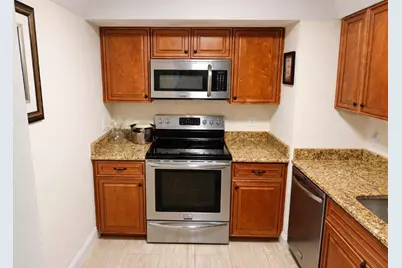 5600 N Flagler Drive #408, West Palm Beach, FL 33407 - Photo 3