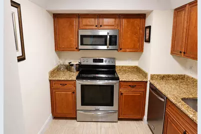 5600 N Flagler Drive #408, West Palm Beach, FL 33407 - Photo 3