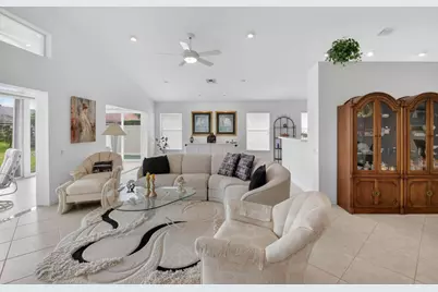 12262 Castle Pines Road, Boynton Beach, FL 33437 - Photo 11