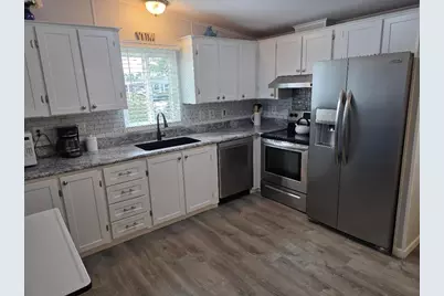 8524 Viburnum Court, Port Saint Lucie, FL 34952 - Photo 5