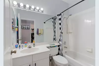 10122 Lexington Circle N, Boynton Beach, FL 33436 - Photo 23