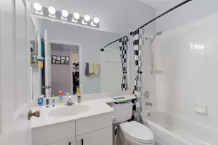 10122 Lexington Cir N, Boynton Beach, FL 33436 - Photo 23