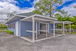 1401 Pelham Rd, Wellington, FL 33414 - Photo 37