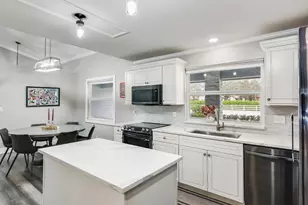 1401 Pelham Rd, Wellington, FL 33414 - Photo 9