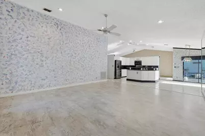 8870 NW 49th Drive, Coral Springs, FL 33067 - Photo 13