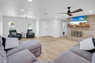 1826 SE Greendon Rd, Port Saint Lucie, FL 34952 - Photo 5