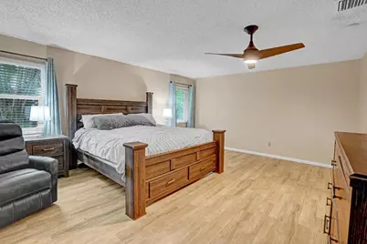 1826 SE Greendon Road, Port Saint Lucie, FL 34952 - Photo 17