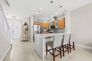 830 NE 19th Ave, Fort Lauderdale, FL 33304 - Photo 5