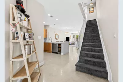 830 NE 19th Avenue, Fort Lauderdale, FL 33304 - Photo 11