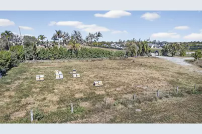 16296 Deer Path Lane, Wellington, FL 33470 - Photo 43