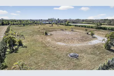 16296 Deer Path Lane, Wellington, FL 33470 - Photo 39