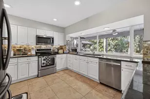 1206 White Oak Ln, Fort Pierce, FL 34982 - Photo 17