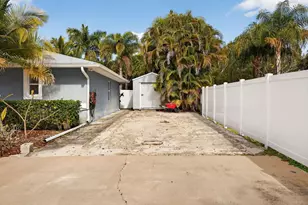 1206 White Oak Ln, Fort Pierce, FL 34982 - Photo 55