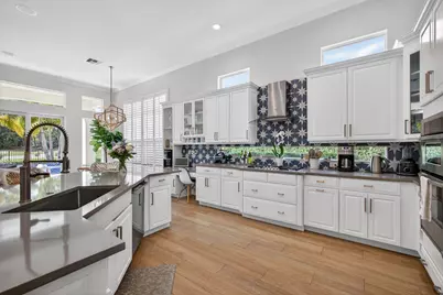 734 Cote Azur Drive, Palm Beach Gardens, FL 33410 - Photo 17