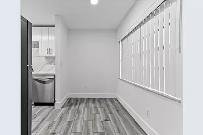 1390 Summit Run Circle, West Palm Beach, FL 33415 - Photo 7