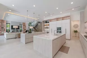 400 NE 4th St, Boca Raton, FL 33432 - Photo 9