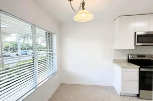 4745 Lucerne Lakes Blvd, Lake Worth, FL 33467 - Photo 9