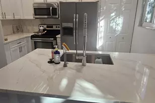 324 Bayfront Dr, Boynton Beach, FL 33435 - Photo 9