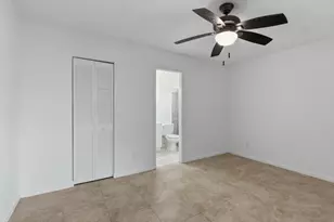 1020 Manor Dr, Lake Worth Beach, FL 33461 - Photo 23