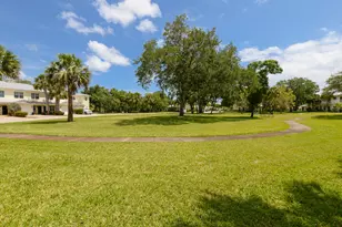 2626 Creekside Dr, Fort Pierce, FL 34981 - Photo 33