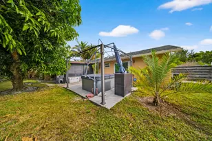 849 Camellia Dr, Royal Palm Beach, FL 33411 - Photo 19